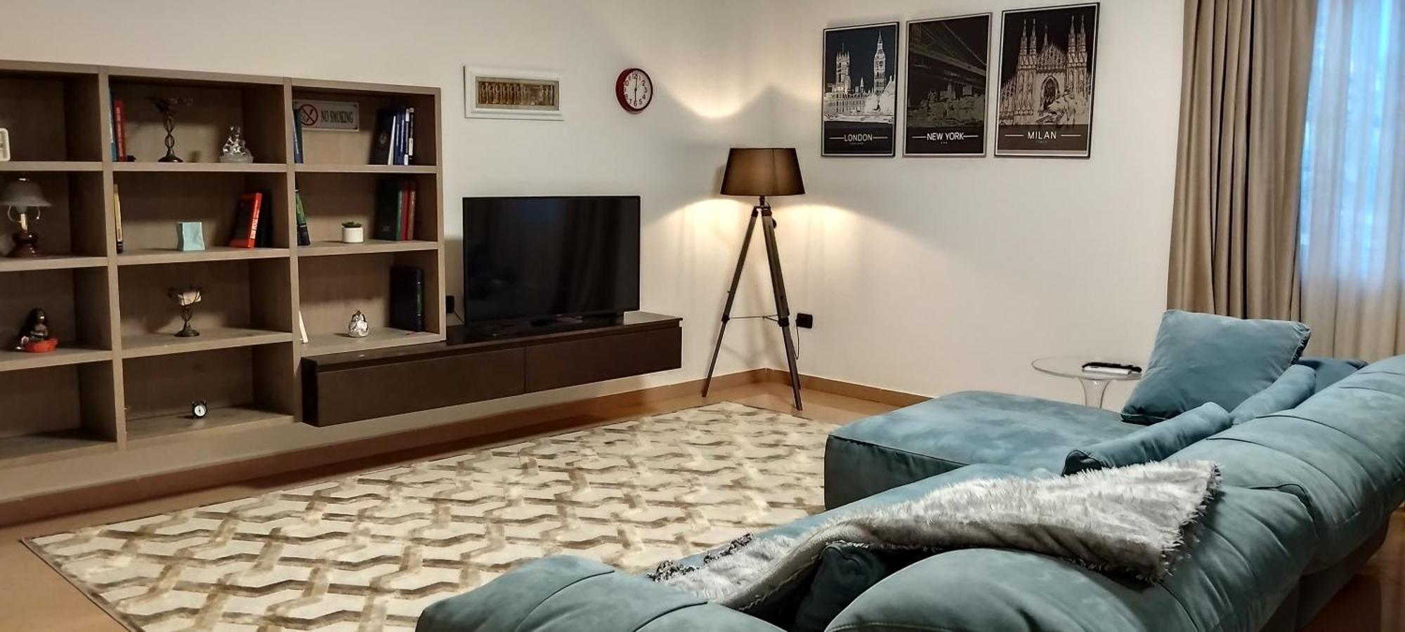 Villa Chaplin Tirana Exteriör bild